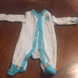 Premie outfit gray and teal